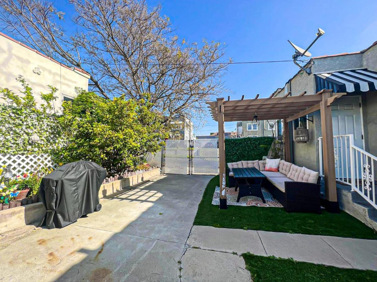 Modern 2-Bedroom Haven In The Heart Of La- Hud-Vp Los Angeles Exterior photo